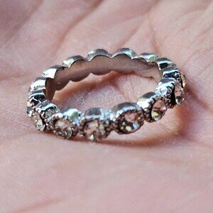 Finger Band Fashion Jewelry Crystals Silver Tone Ring Unisex Jewelry Size
